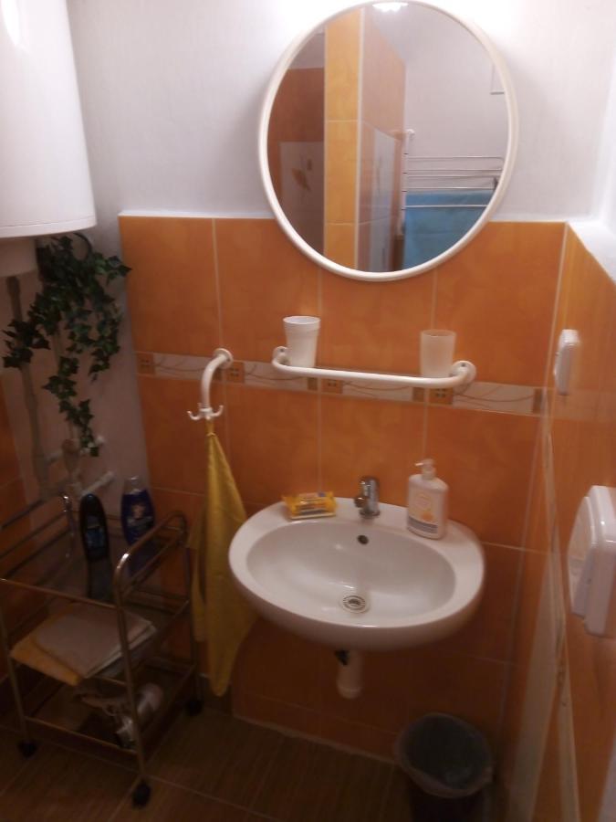 Apartricanova プラハ エクステリア 写真